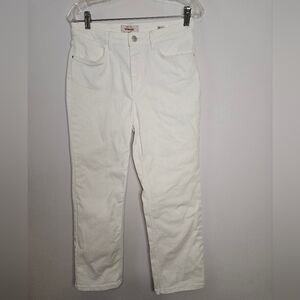 Wrangler High Rise Rodeo Straight Crop Jeans